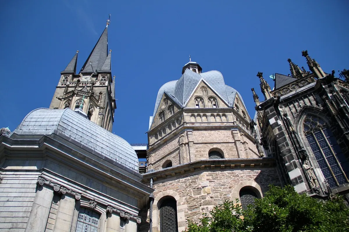 Aachen Cathedral Visit: Your Ultimate Guide for 2025