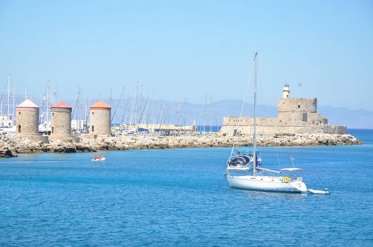 Discover Agios Nikolaos: Top Attractions & Must-See Sights 2025