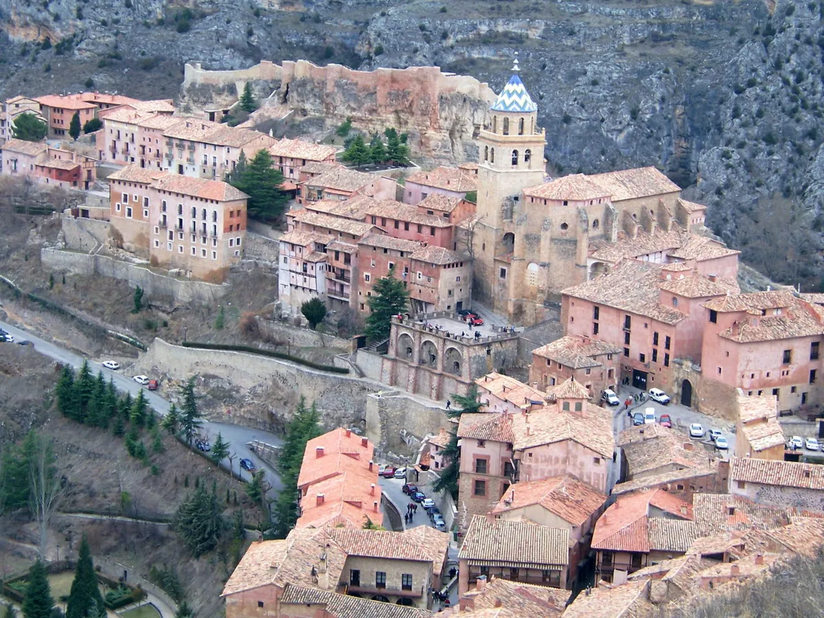 Albarracín Accommodation Tips: Your 2025 Stay Guide