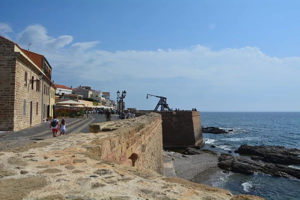 Alghero Budget Travel Tips: Explore Sardinia Affordably in 2025