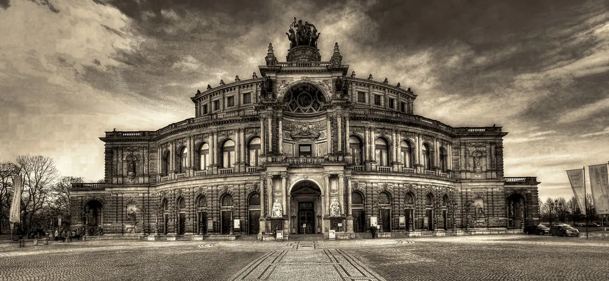 Stavanger City Hall: Architectural Features & Design