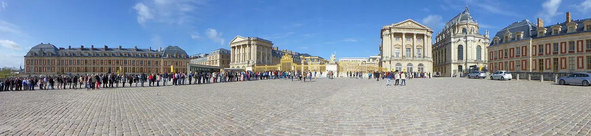 Avoiding Versailles Crowds: Top Tips for Your 2025 Visit