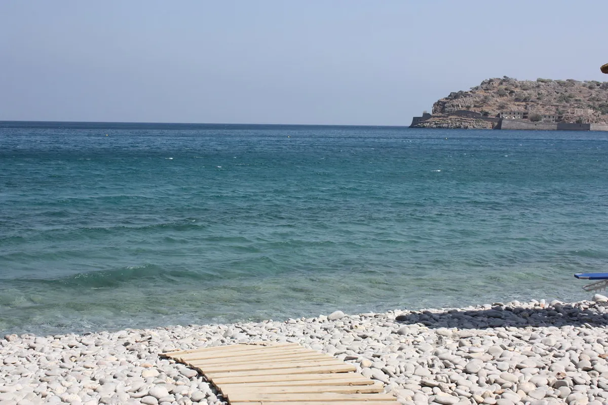 Discover the Best Beaches in Elounda, Crete for 2025