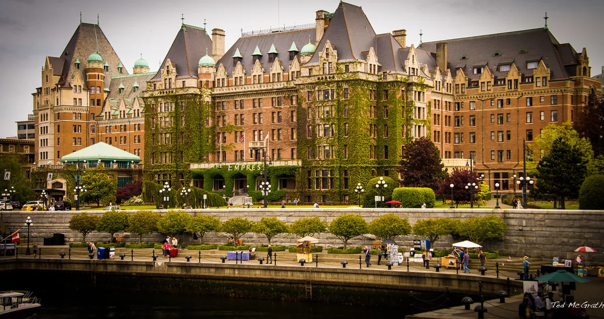 Best Time to Visit Bosa, Italy: Your 2025 Travel Guide