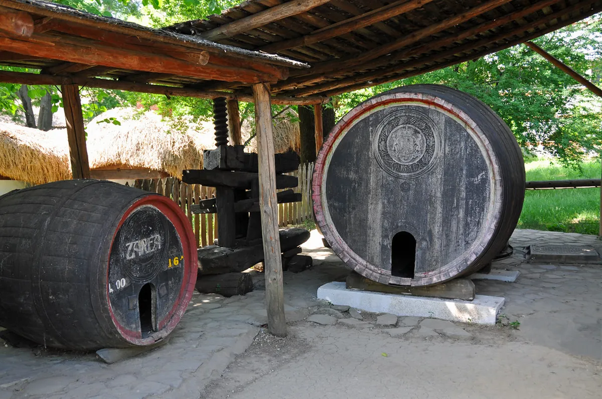 Bucharest Food Tour Tips for a Delicious 2025 Adventure