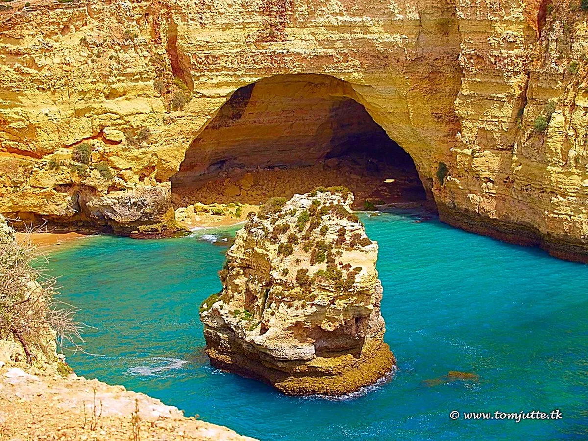 Carvoeiro Hidden Gems: Your 2025 Guide to Secret Spots
