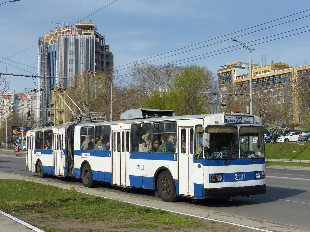 Chişinău Public Transport Tips: Navigate Moldova's Capital