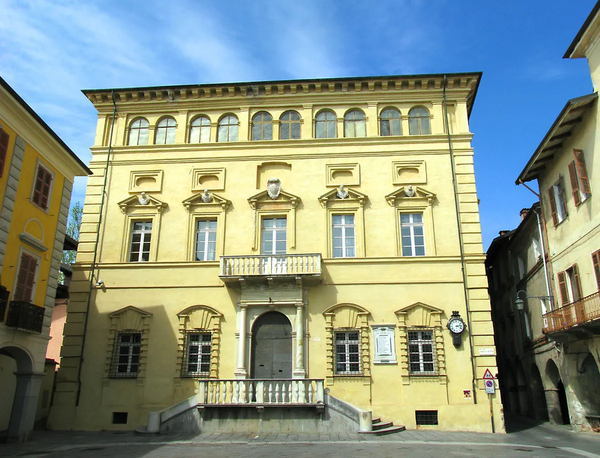 Citta Alta Funicular Hours: Essential Bergamo 2025 Guide