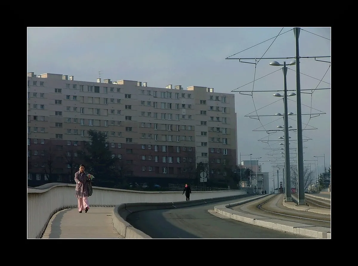 Clermont-Ferrand Walking Tour: Historic Center & Cathedral