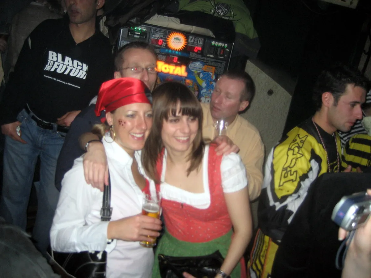 Cologne Karneval Festival Guide: 7 Things You Must Know – Intermediate guide