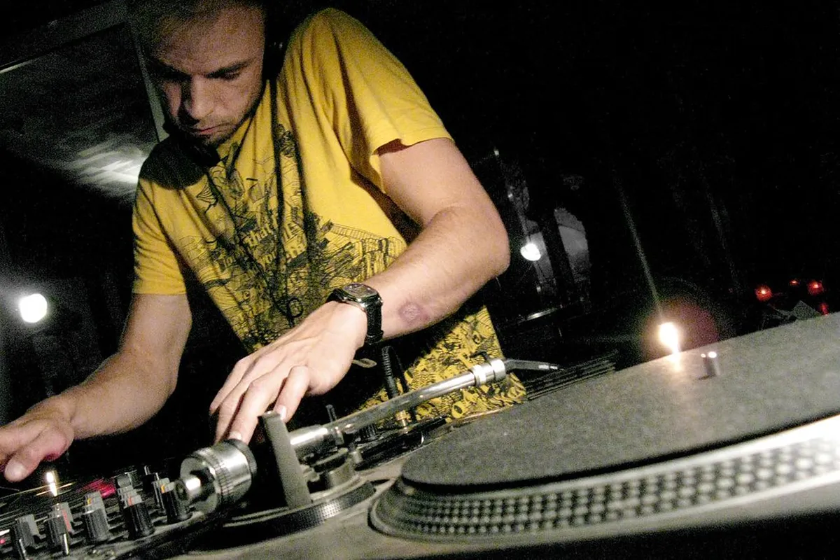 Cologne Nightlife Guide: 14 Best Districts & Venues – Cologne guide