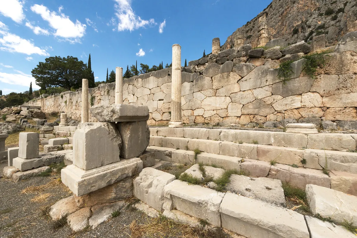 Delphi Archaeological Site Guide: Your 2025 Greece Trip