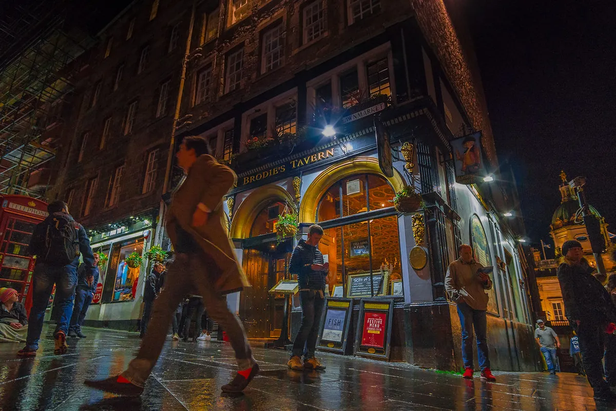 Edinburgh Nightlife for Beginners: Your 2025 Guide