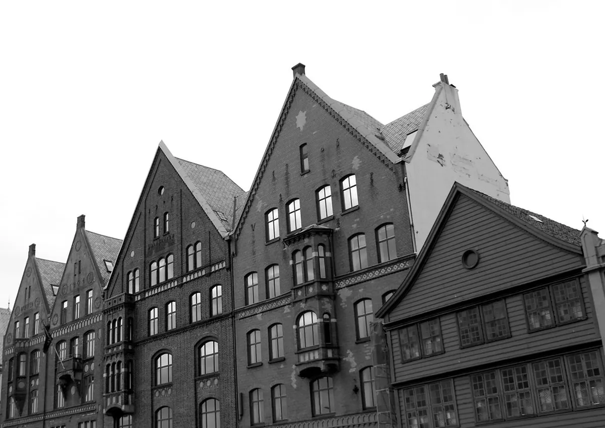 Discover Famous Bergen Landmarks Architecture in 2025