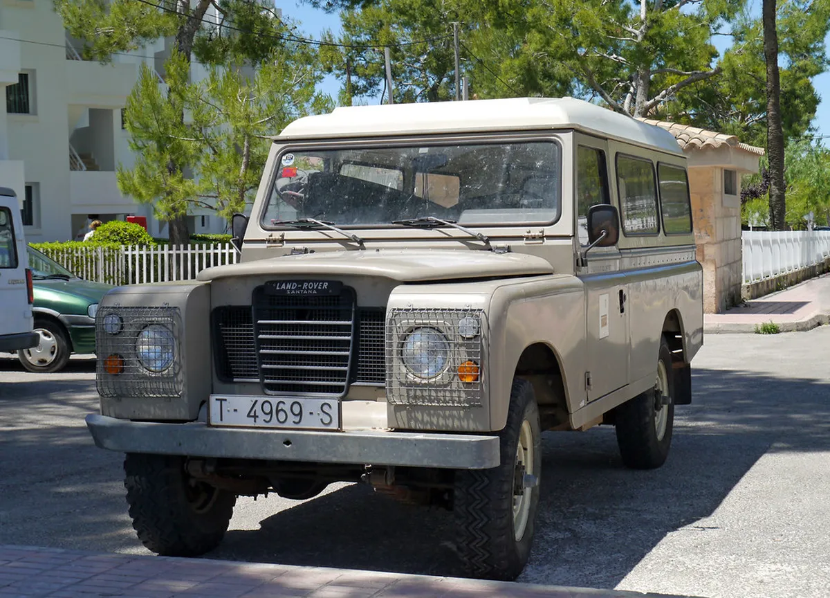 Getting Around Alcúdia Tips: Your 2025 Transport Guide