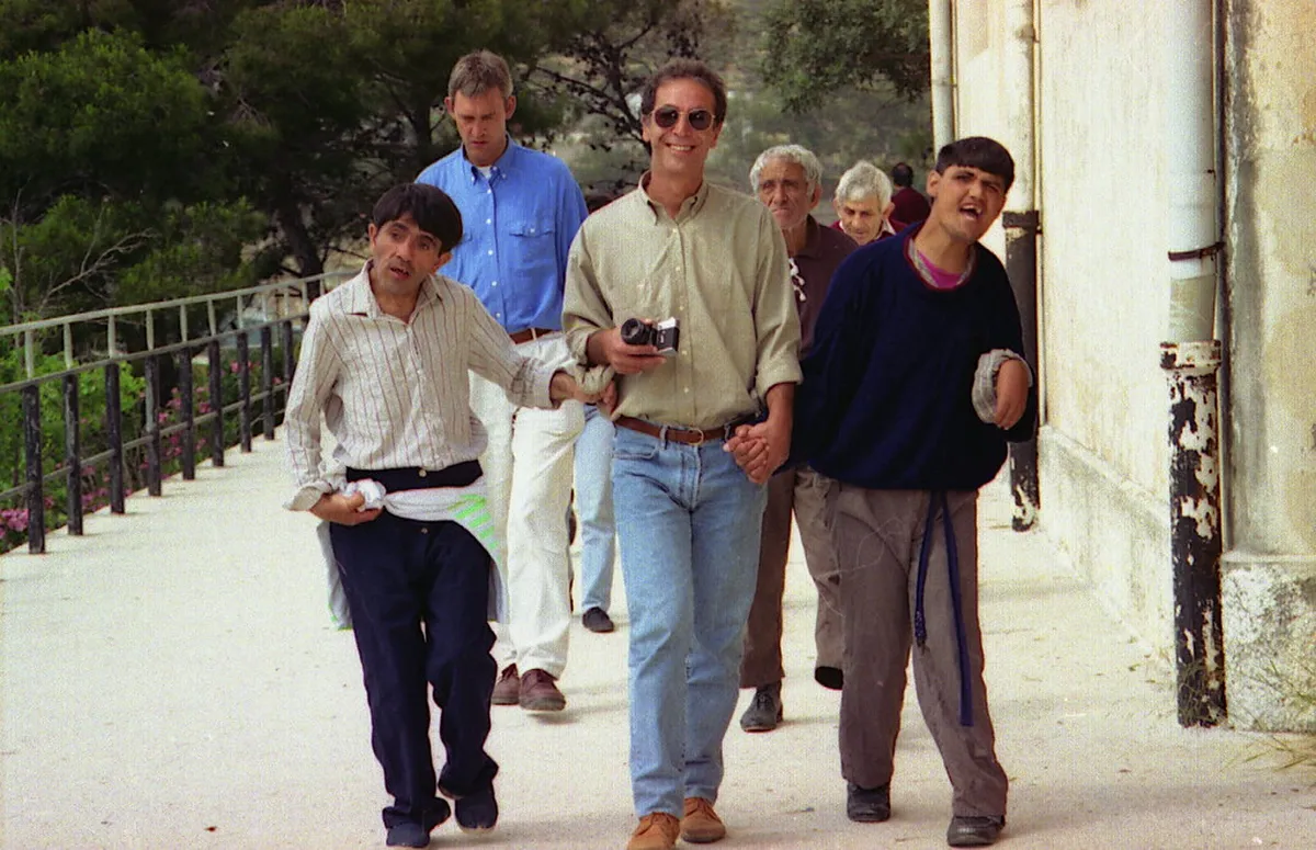 Getting Around Athens Guide 2025: Navigate Like a Local