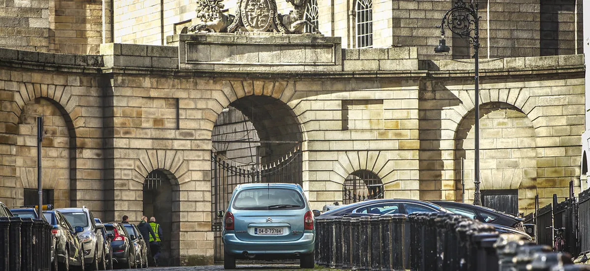 Getting Around Belfast Travel: Your Ultimate 2025 Guide