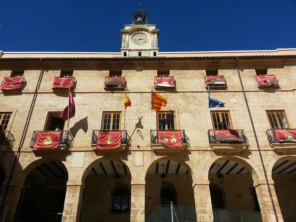 Essential Dénia Transport: Getting Around Dénia Tips 2025
