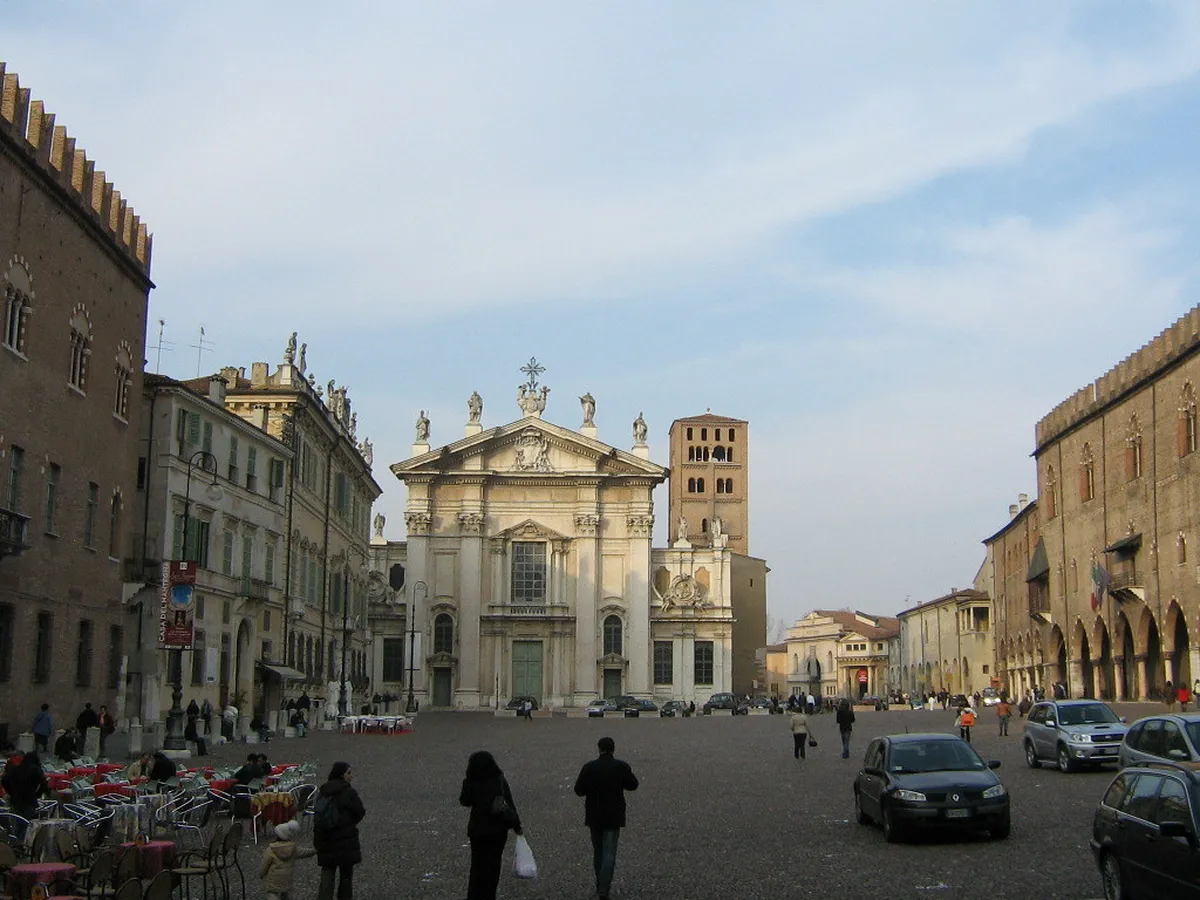 Getting Around Mantua: Top Tips for Easy Travel in 2025
