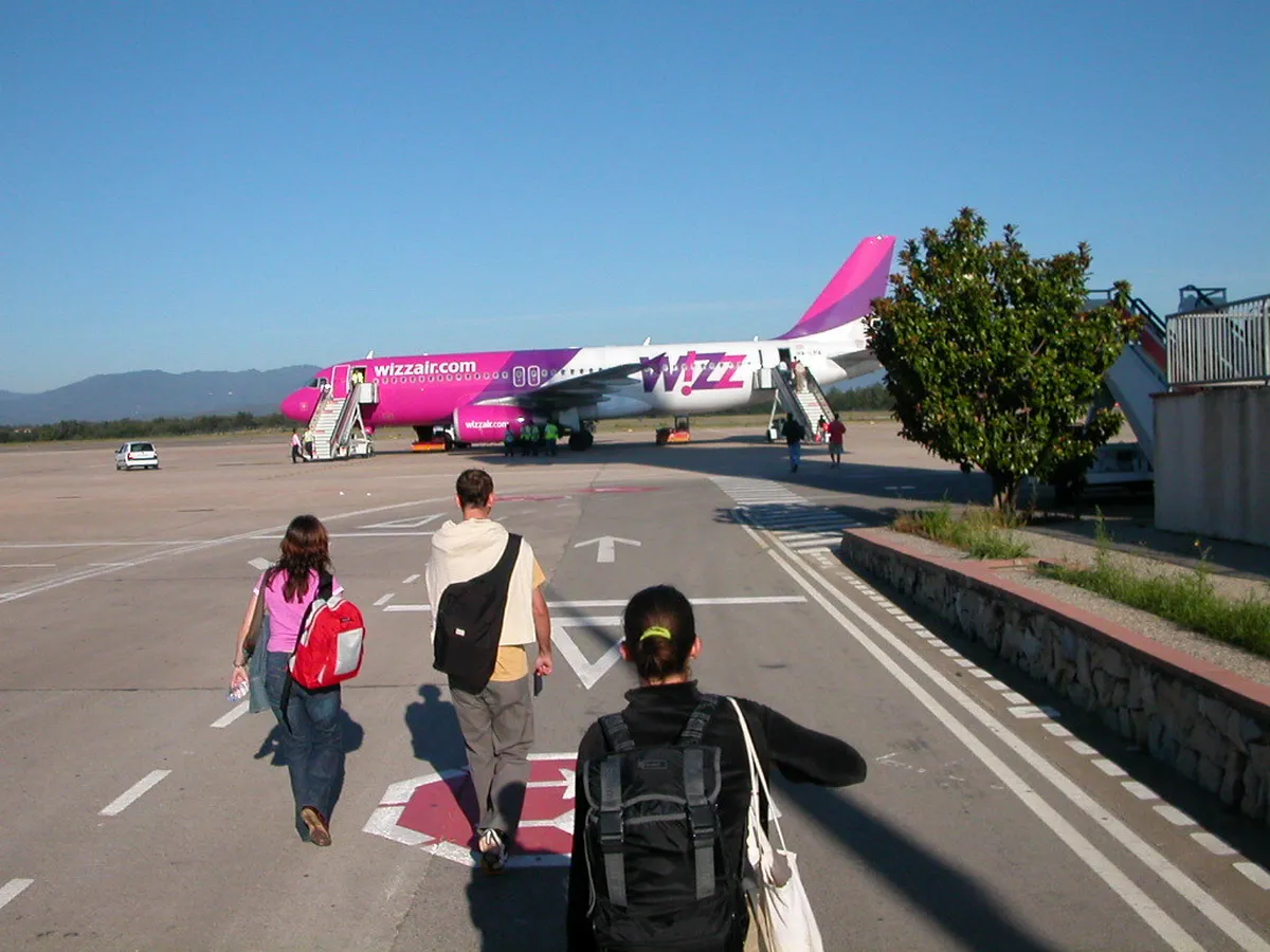 Girona Airport Transfers Guide 2025: Your Easy Options