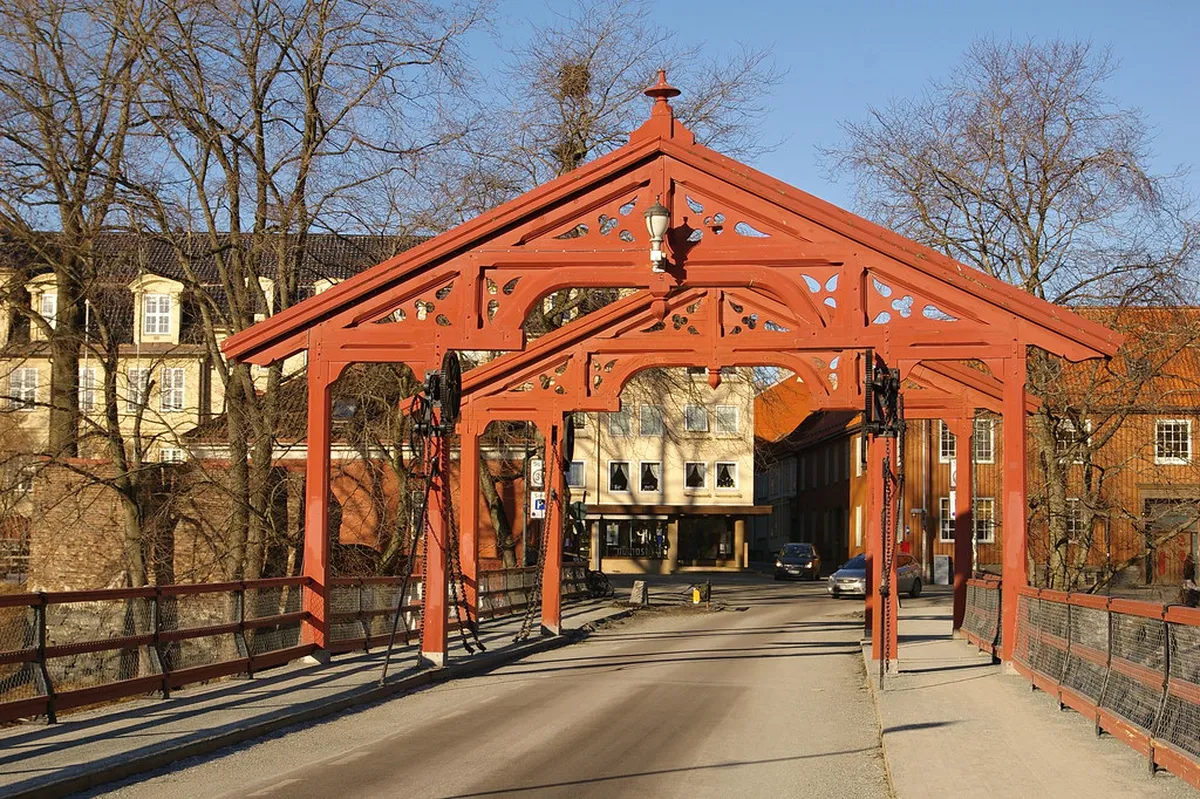 History of Trondheim's Old Town Bridge (Gamle Bybro)