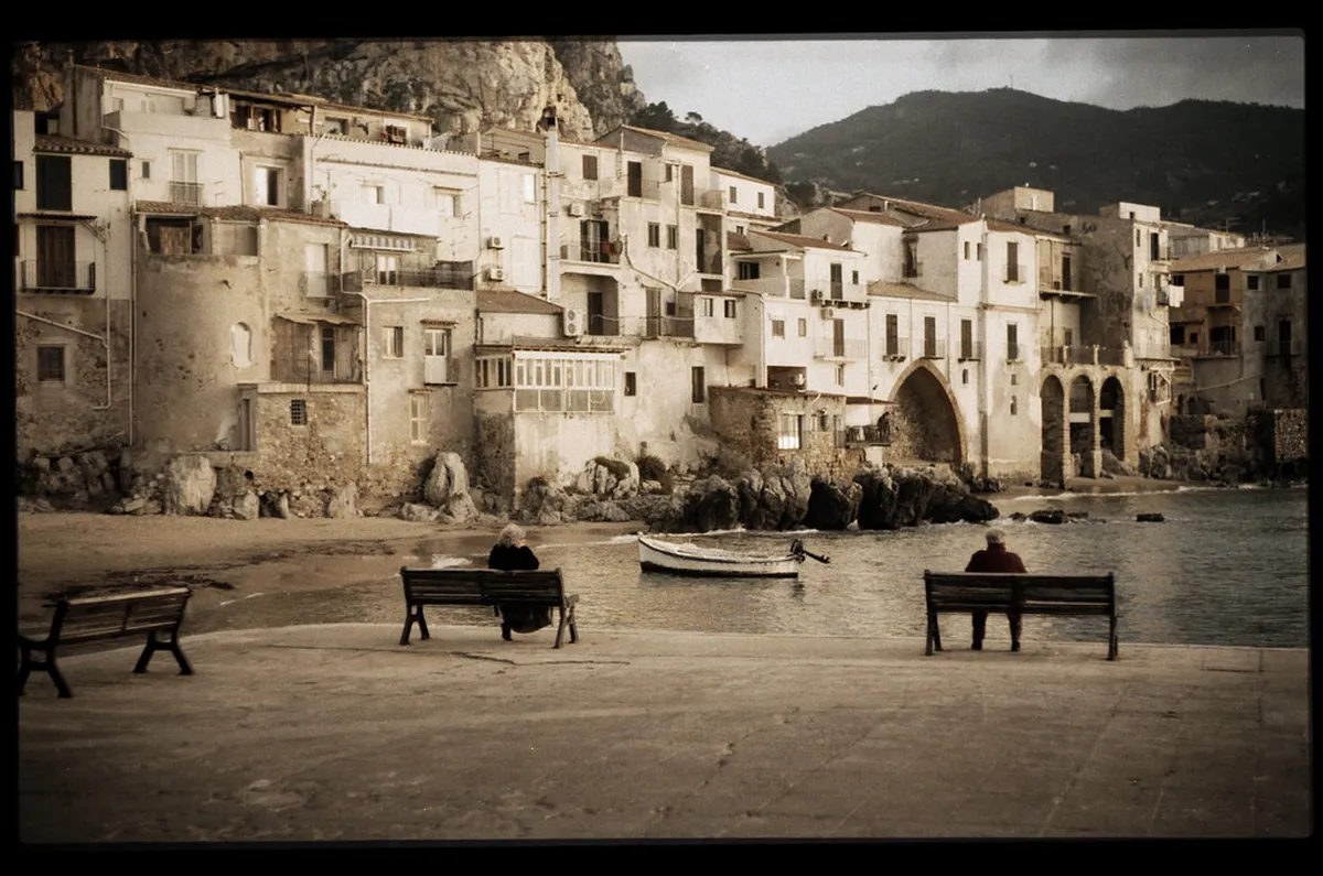 How to Get to Cefalù, Sicily: Your Ultimate 2025 Guide