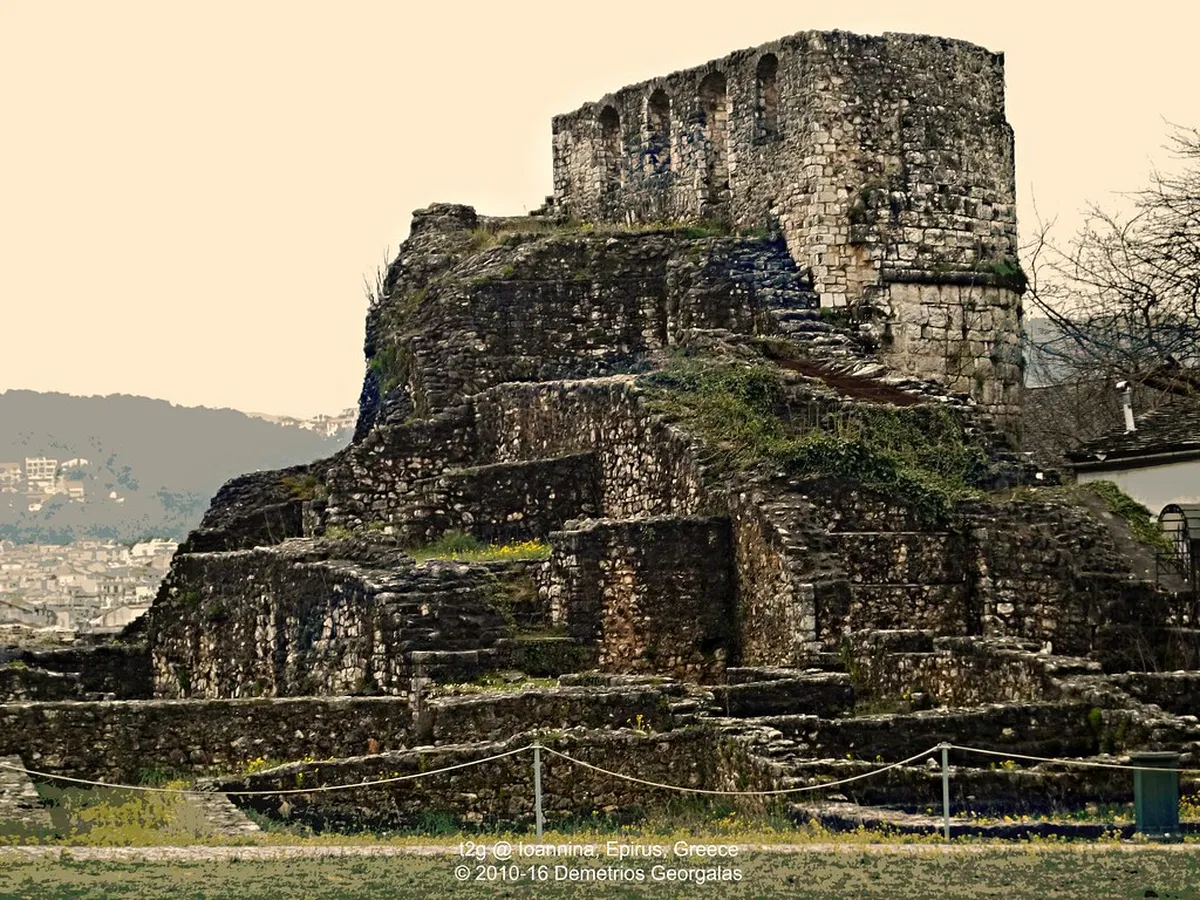 Ioannina Castle Visiting Guide: Explore Greece's Historic Fortress