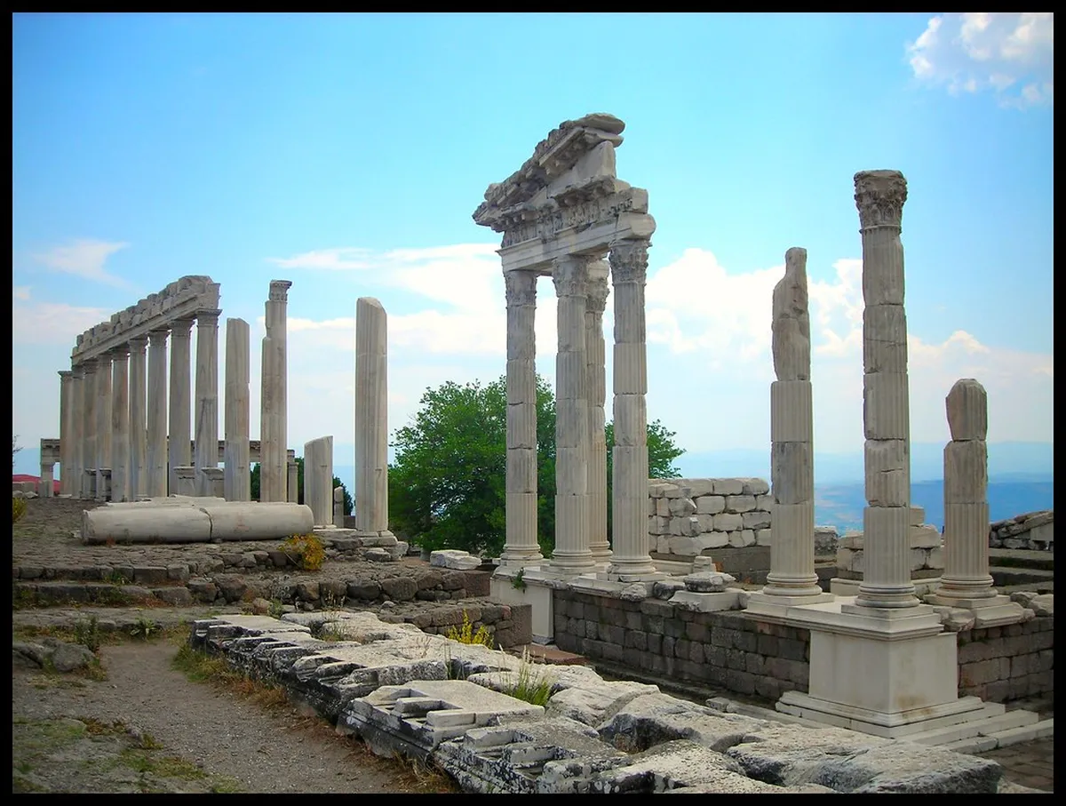 İzmir Cultural Experiences Guide 2025: Explore Local Traditions