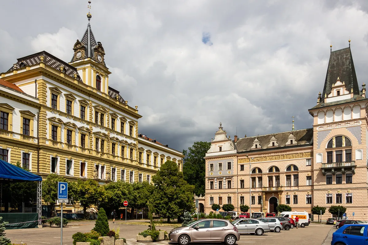 Karlovy Vary City Walk Map: Explore the Spa City in 2025