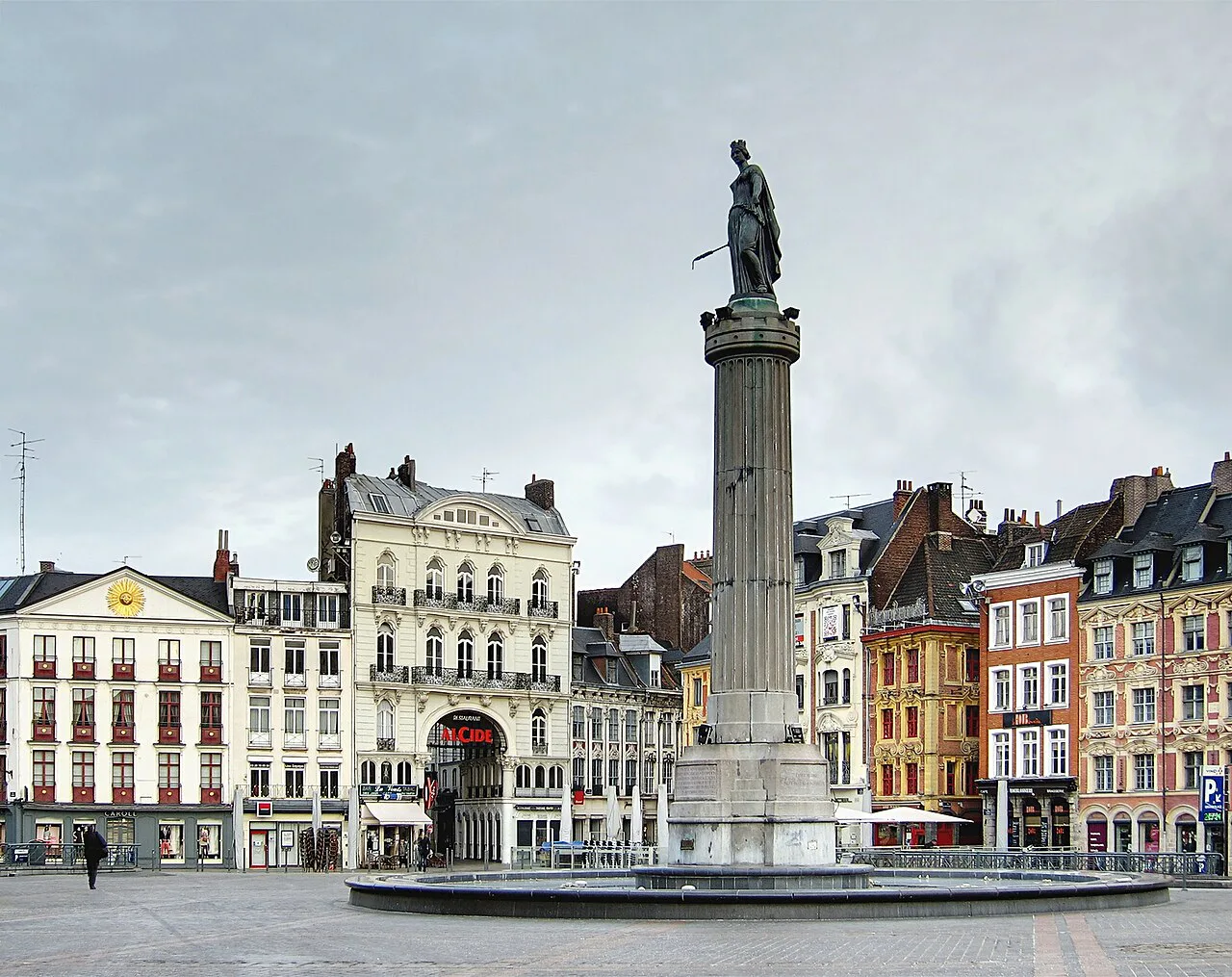 Lille Parking Guide 2026: Where to Park Near the Grand Place
