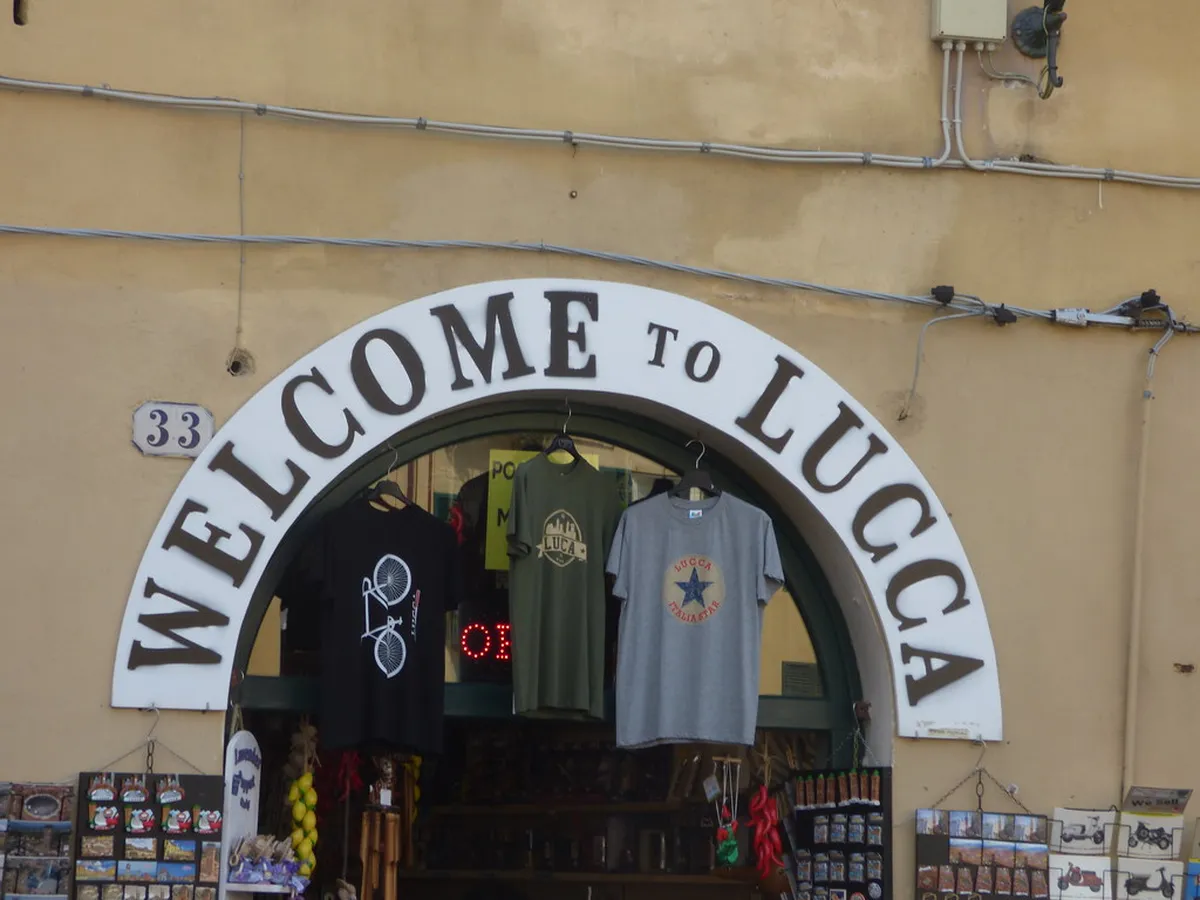 Your Essential Lucca Souvenir Shopping Guide for 2025