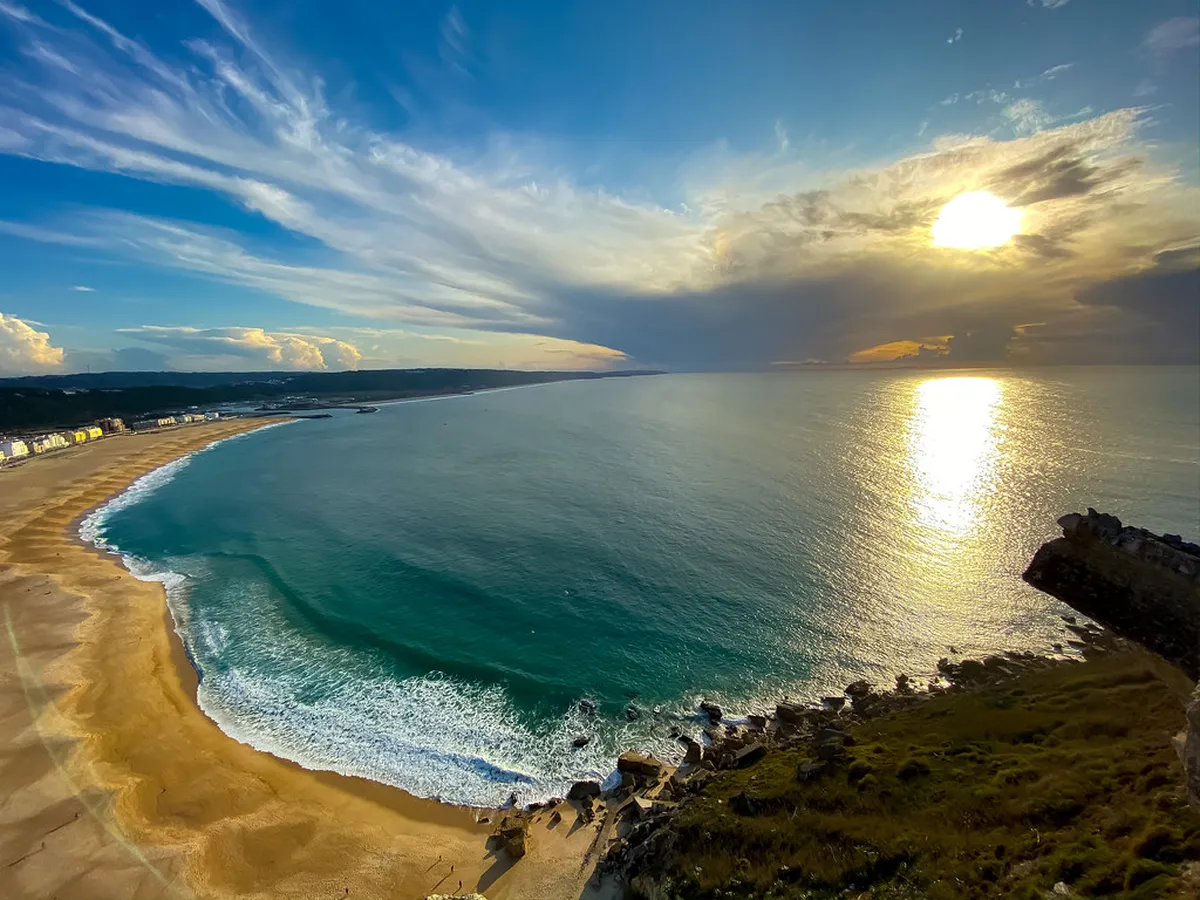 Nazaré Travel Budget Guide 2025: Save on Your Portuguese Adventure