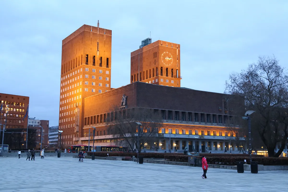 Oslo City Hall Architecture: A Comprehensive 2025 Guide