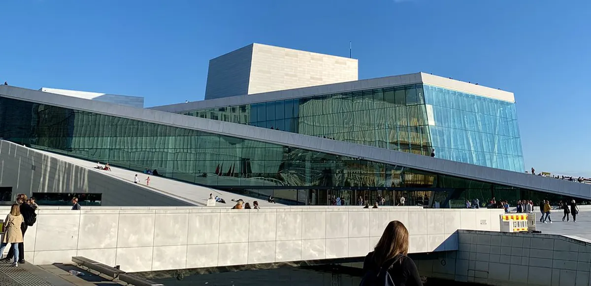 Oslo Opera House Guide: Explore Norway's Modern Marvel