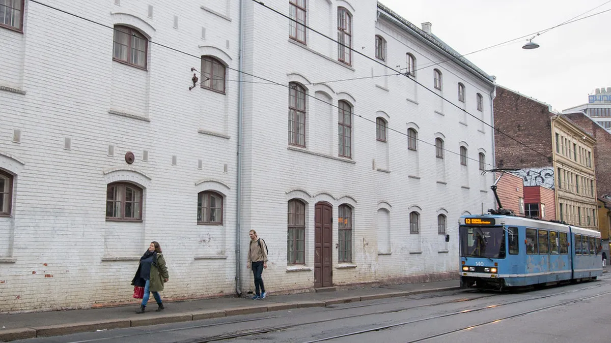 Discover Oslo Public Transportation Architecture Guide