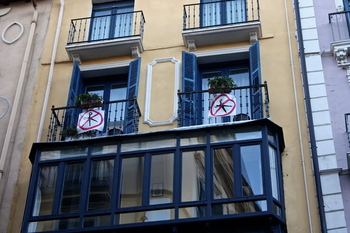 Pamplona Budget Planning Tips: Save Money in 2025