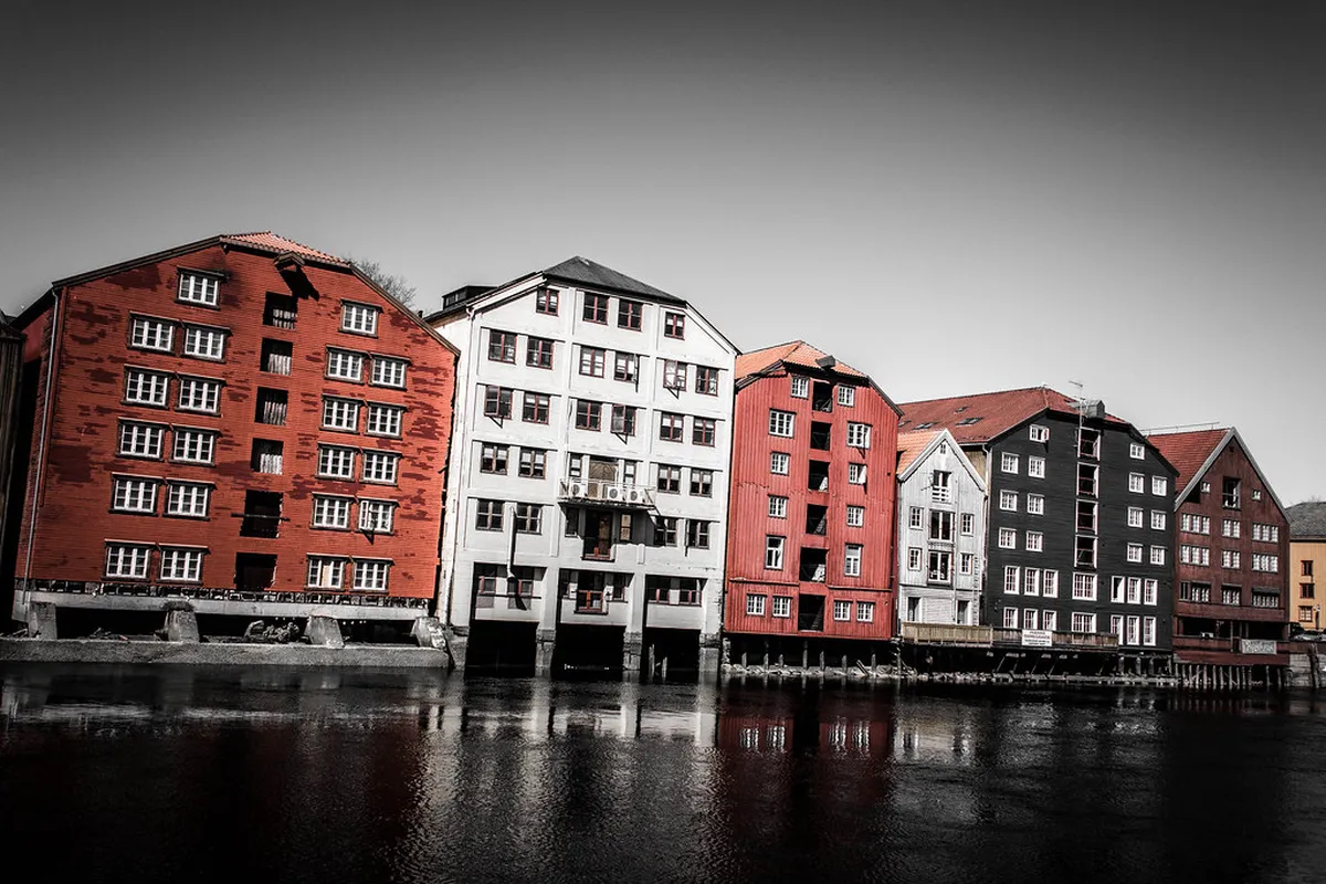 Photography Tips: Capturing Trondheim City Architecture
