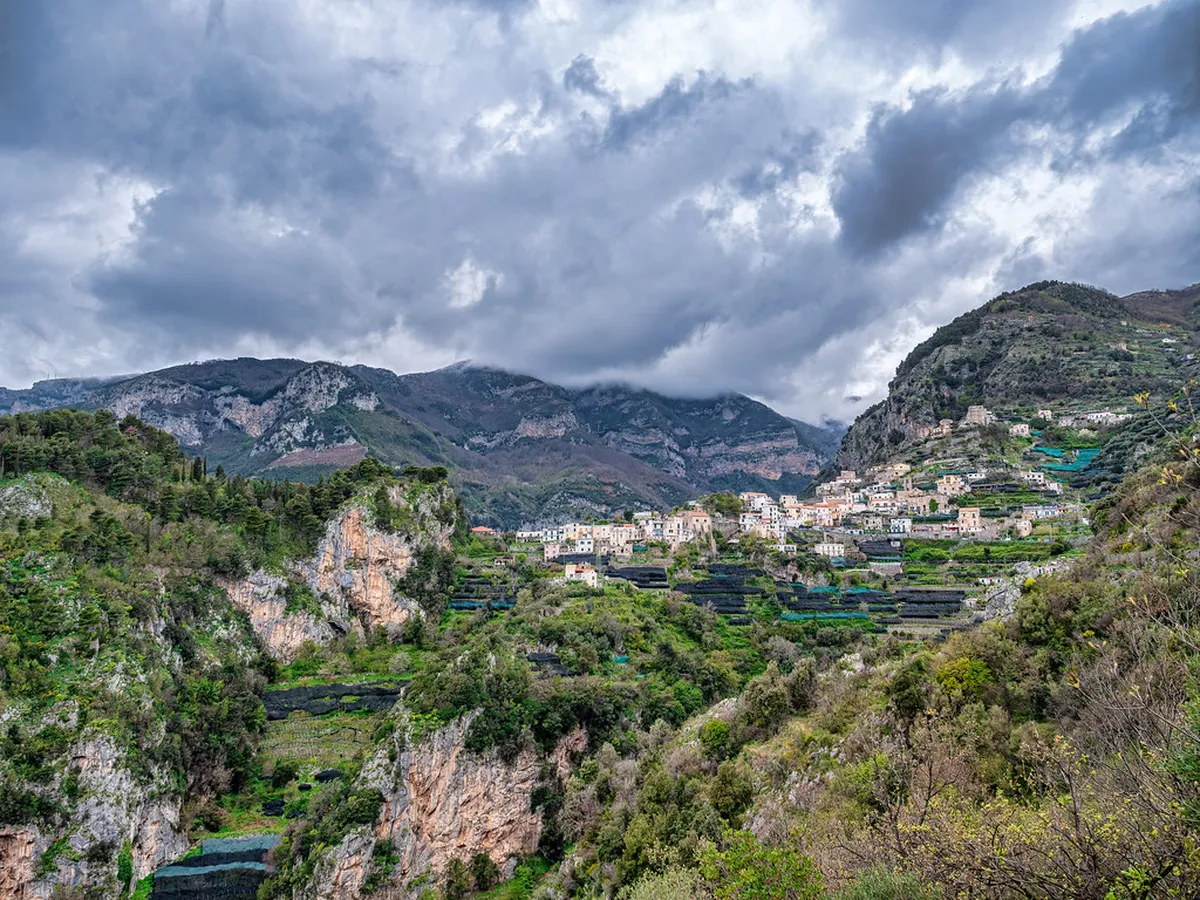 Ravello Walking Tour Routes: Explore Italy's Garden City