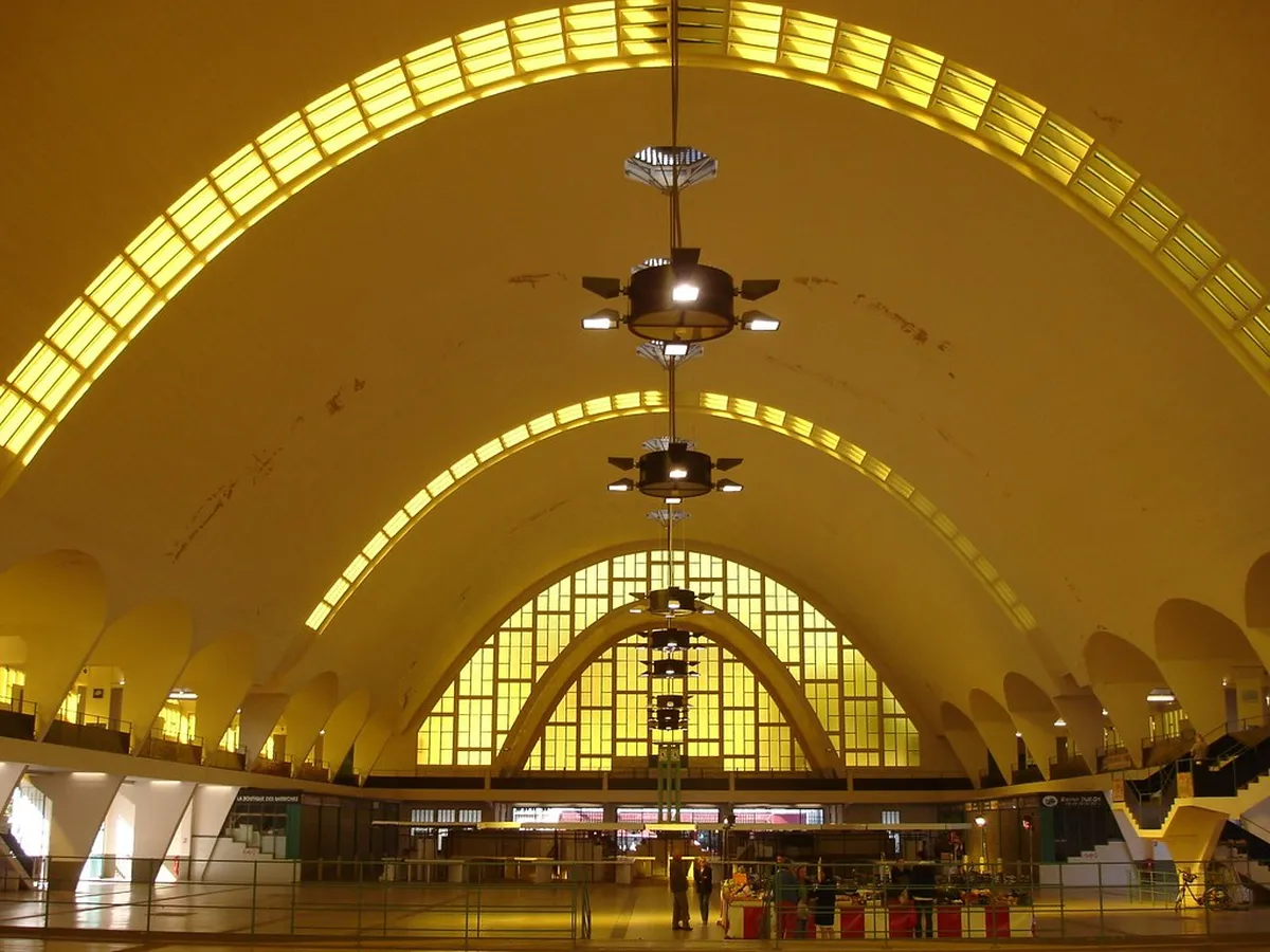 Discover Reims Market Opening Hours in 2025