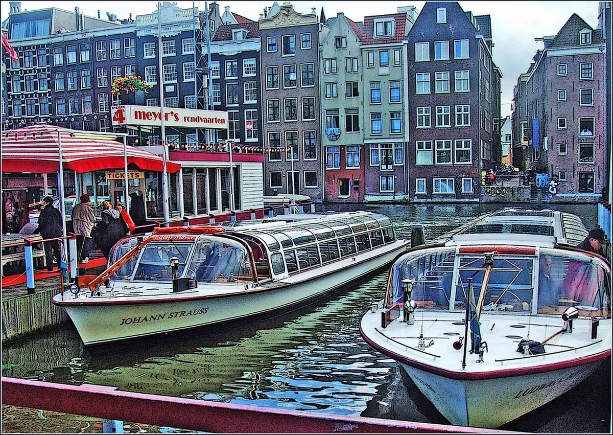 Your Essential Rotterdam Public Transport Guide 2025
