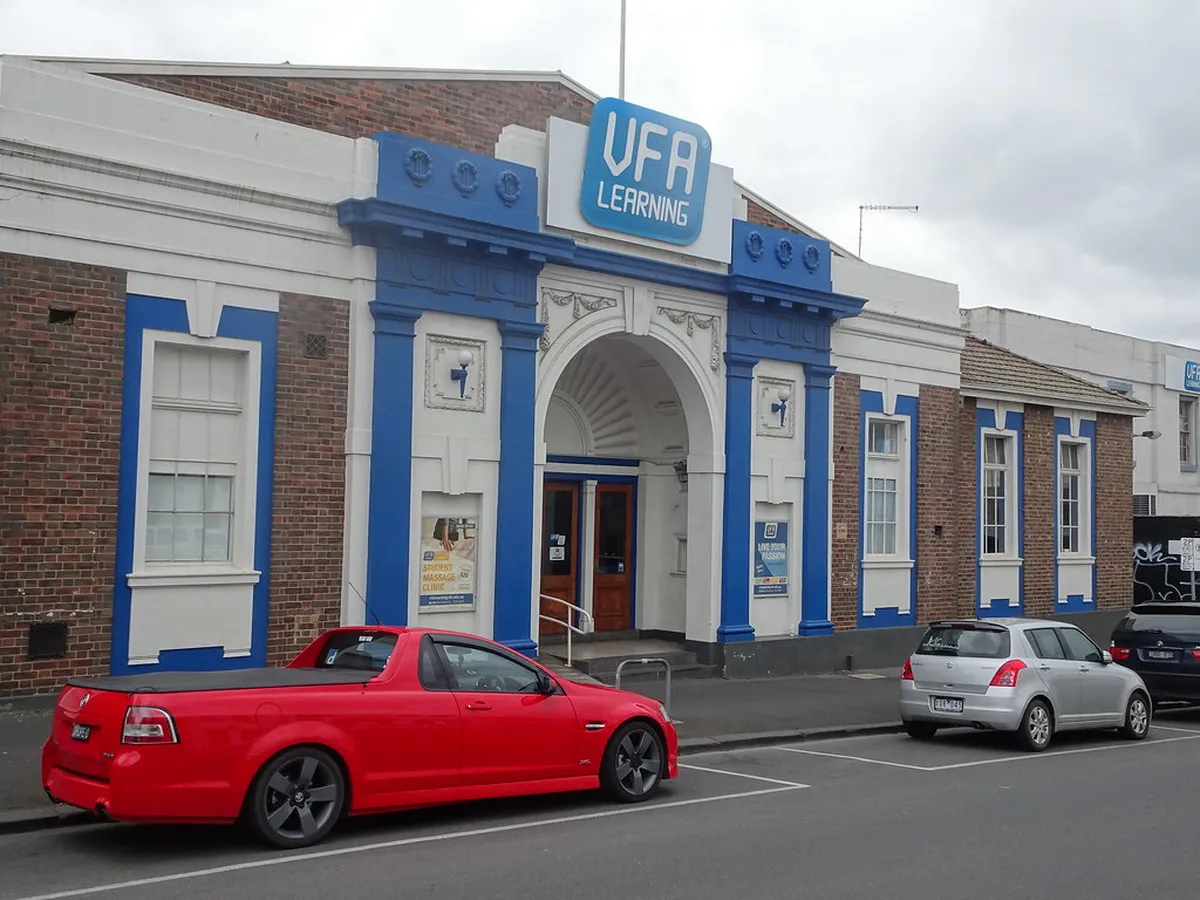 Sorrento Public Transport Guide 2025: Getting Around Easily