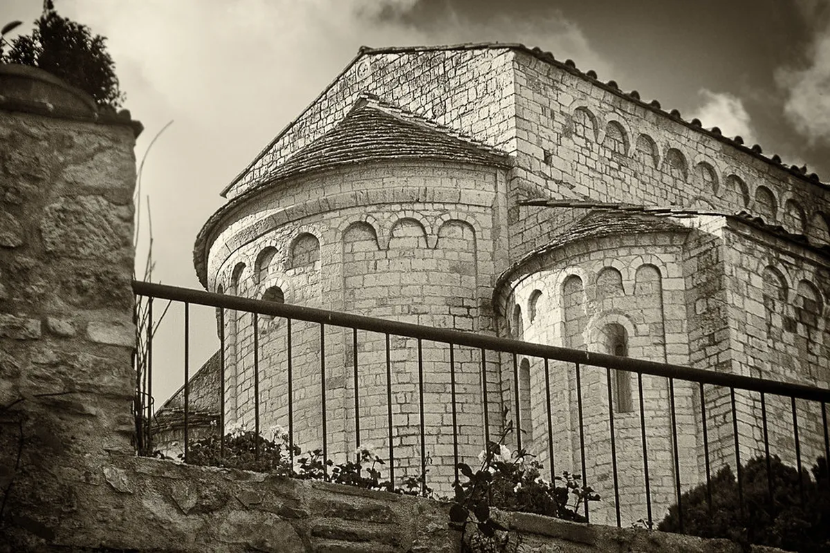 Discover Spoleto's Hidden Gems: An Expert Guide for 2025