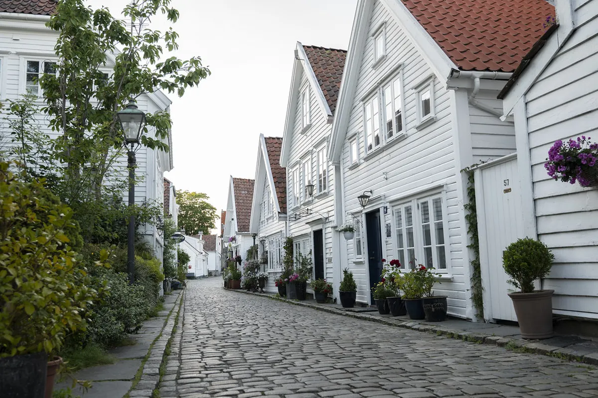 Stavanger Historical Buildings Protection Guide 2025