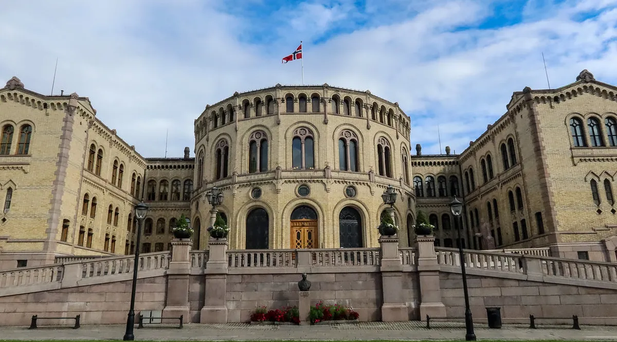 Stortinget Building Oslo Facts: Norway's Parliament