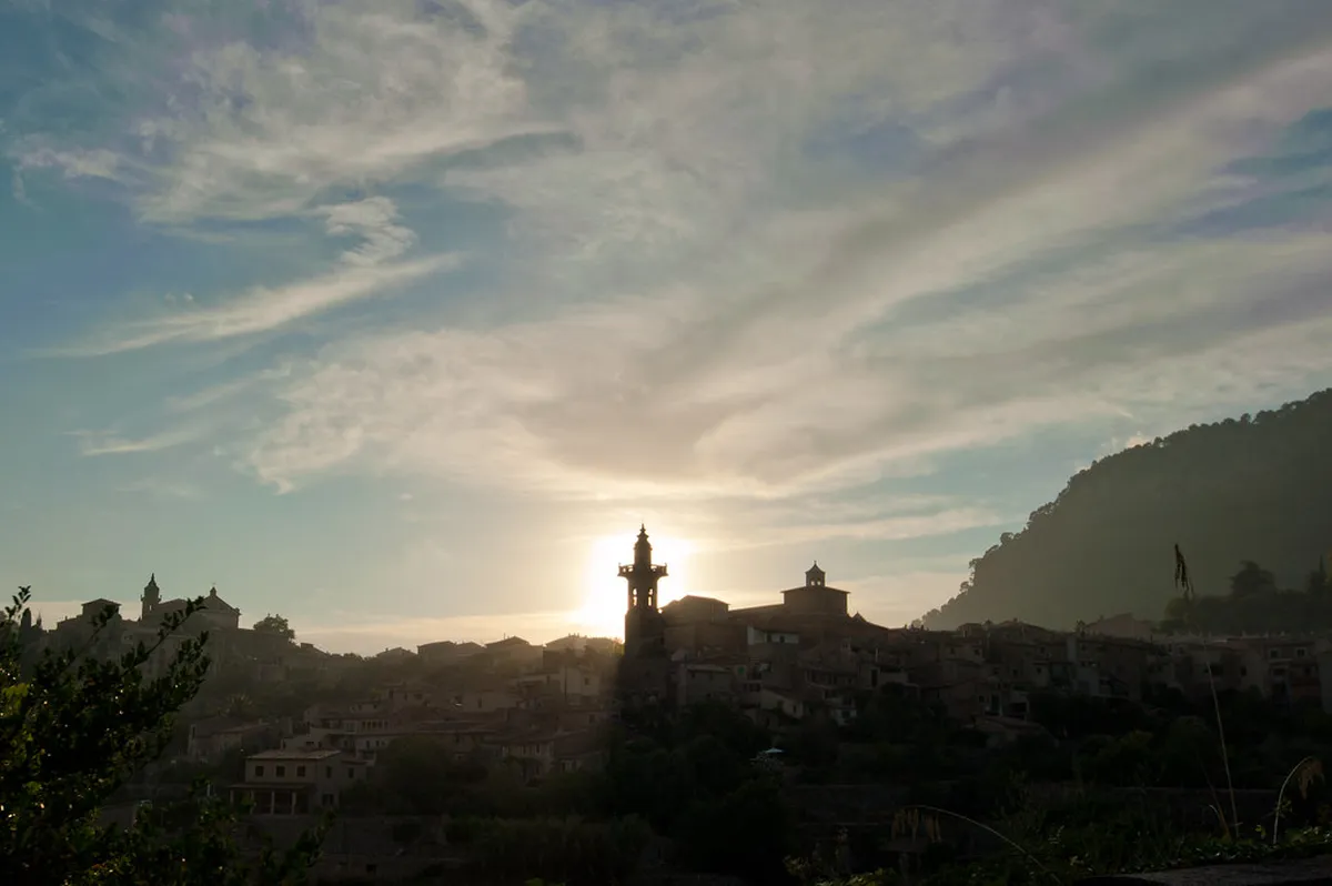 Valldemossa Parking Options 2025: Your Essential Guide