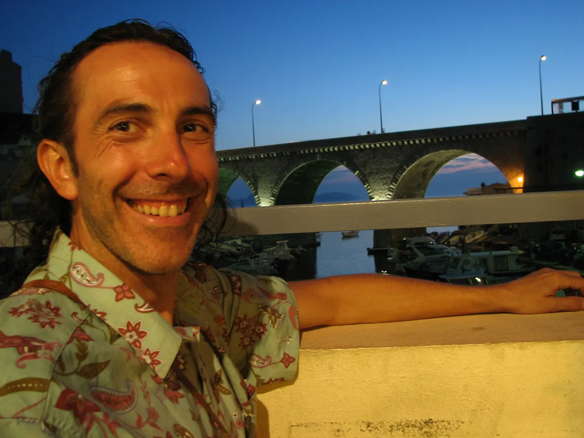 10 Best Vallon des Auffes Lunch Spots (Marseille Guide) – itinerary guide