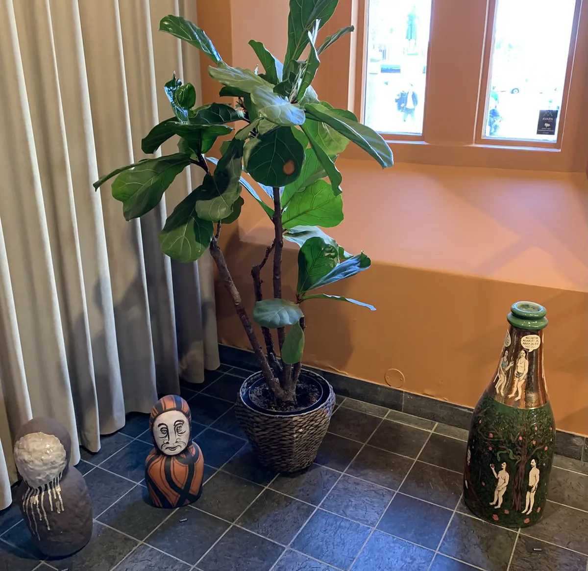 Discover Bergen's Vibrant Street Art in 2025