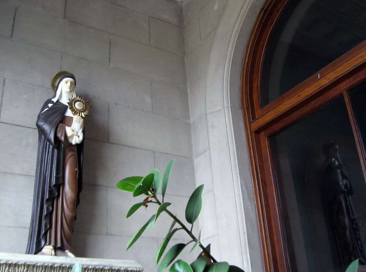 Best Areas and Hotels to Stay in Bastia for a One Day Trip – itinerary guide