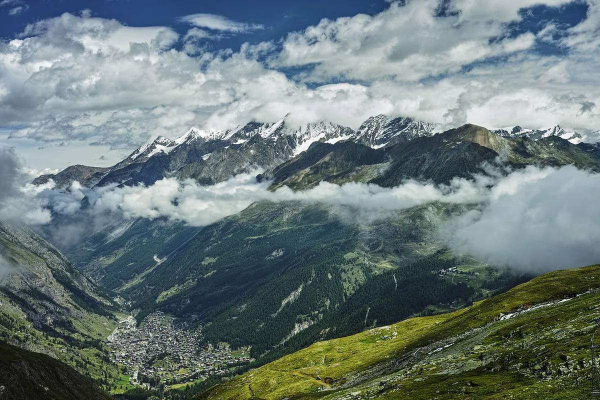 Your Ultimate Zermatt Itinerary for First-Timers (2025 Guide)